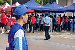 没投小因？卢卡库年度最佳教练投票：瓜帅、哈维、斯帕莱蒂